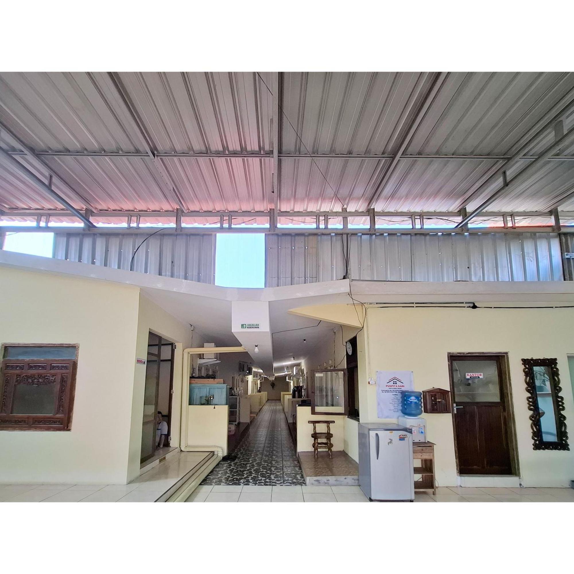 Reddoorz Near Alun Alun Jepara Kesembu Kültér fotó